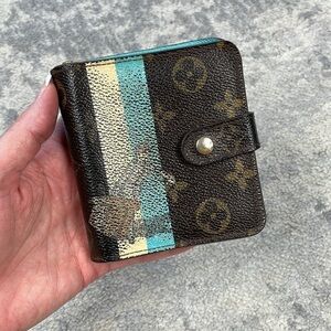 Louis Vuitton Limited Edition Groom Compact Snap Zip Wallet Bellboy Monogram